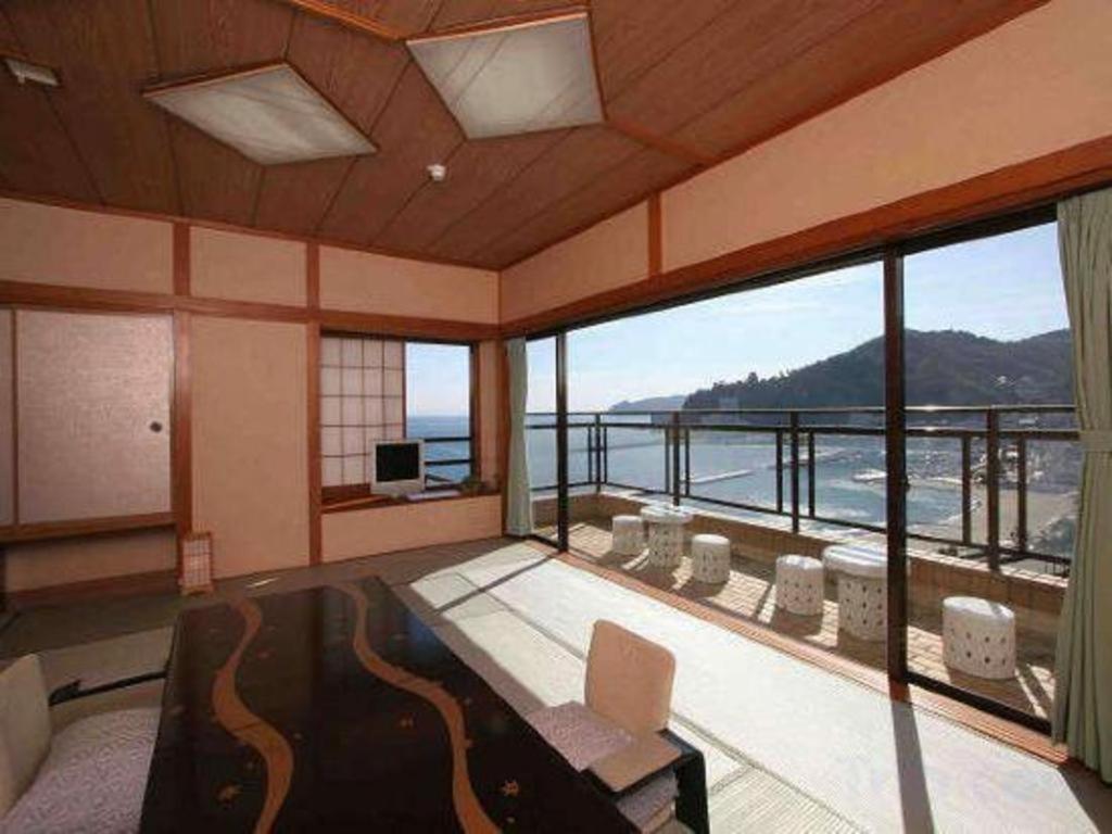Tsukino Sumika Atami Juraku Hotel 外观 照片