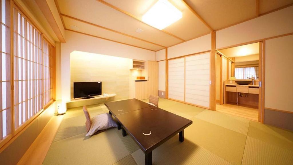Tsukino Sumika Atami Juraku Hotel 外观 照片