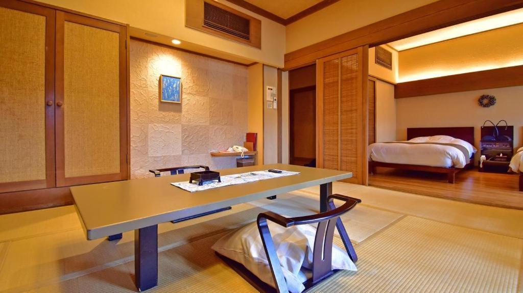 Tsukino Sumika Atami Juraku Hotel 外观 照片