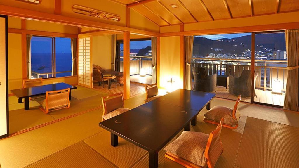 Tsukino Sumika Atami Juraku Hotel 外观 照片